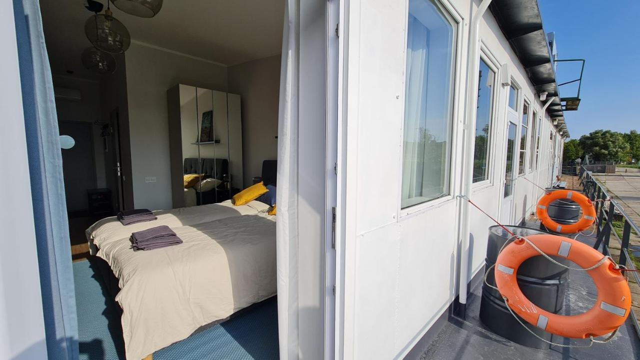 Float House Nr 659 Appartement Riga Buitenkant foto